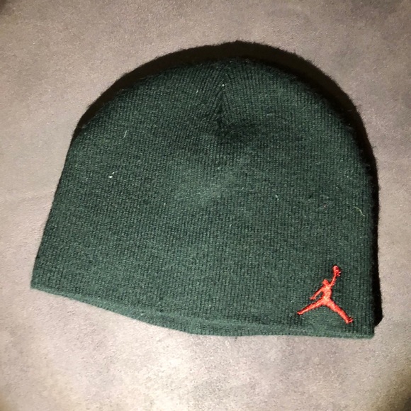 Kids Jordan hat - Picture 2 of 3